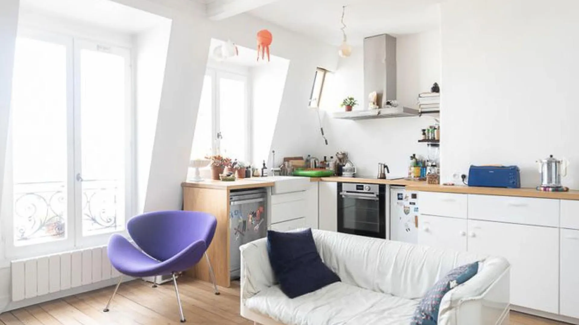 A Montmartre Apartment *